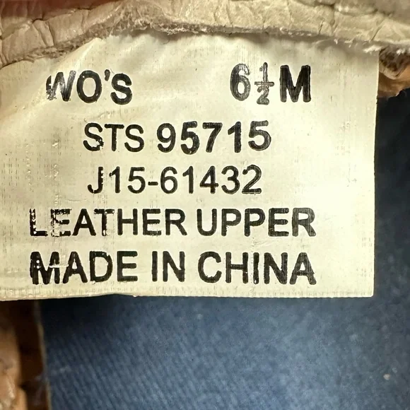 Sperry Seaside Perforated Slip On Boat Shoe in white leather Size 6.5 - Picture 9 of 10